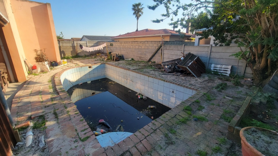 3 Bedroom Property for Sale in Highbury Western Cape